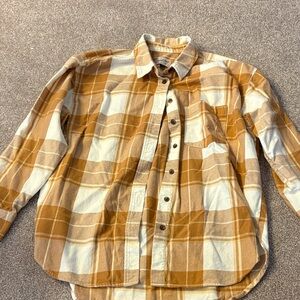 Women’s Universal Threads Flannel
